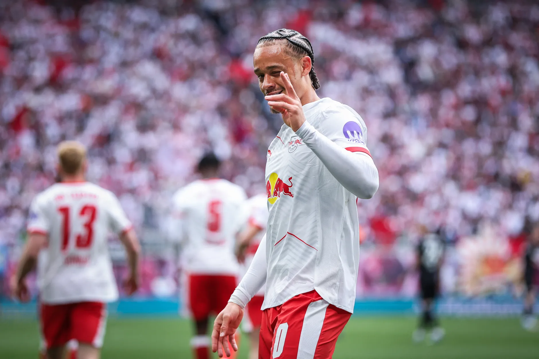 皇冠体育-英媒：切尔西将为哈维·西蒙斯开出首份报价，阿森纳、拜仁同样有意