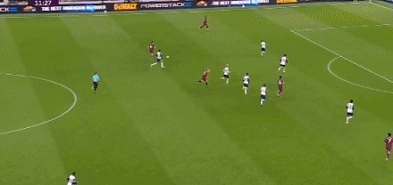 1740612776836023711.gif 曼城.gif