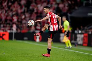 德马科斯：曼联是非常难对付的对手，我们要以能晋级的信念去比赛